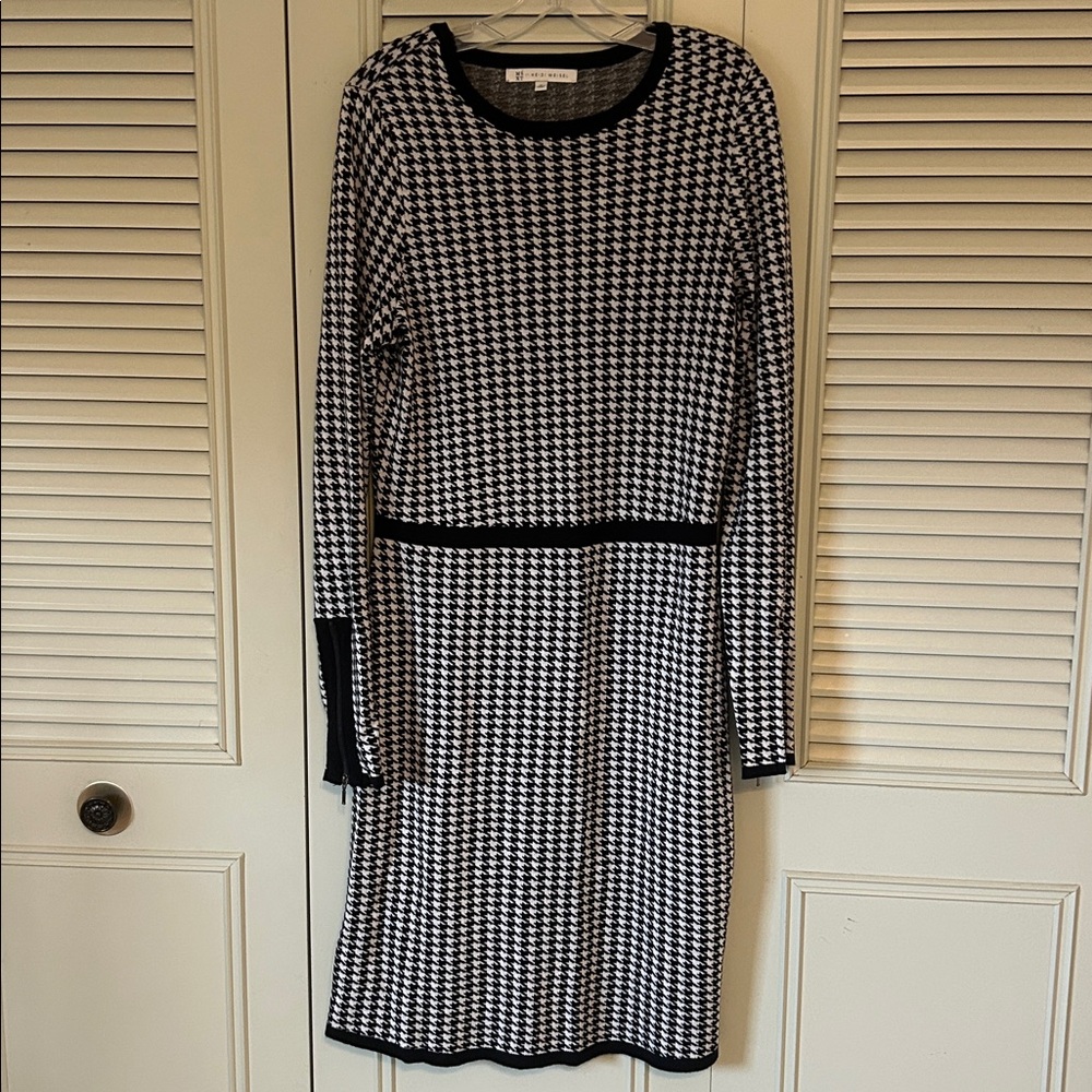 Houndstooth Sweater Dress (XL)